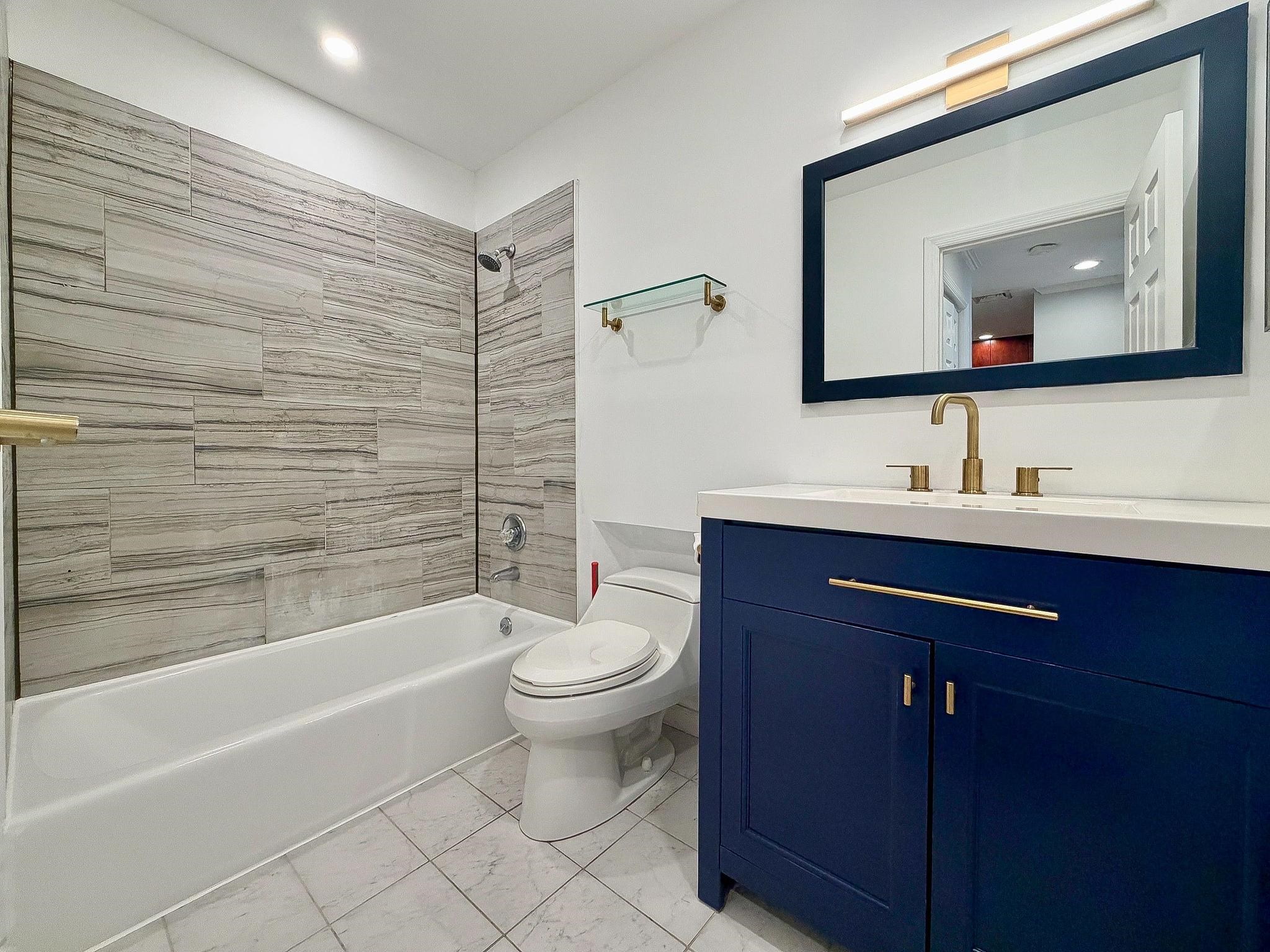 1001 CLINTON ST Unit: 5B