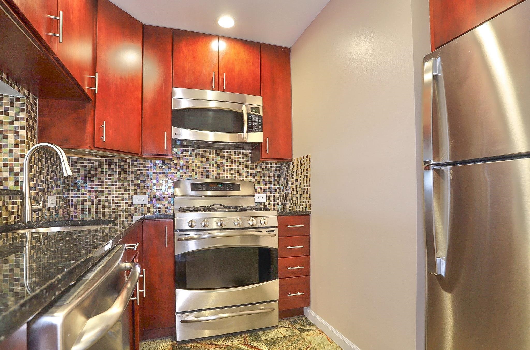 1001 CLINTON ST Unit: 5B