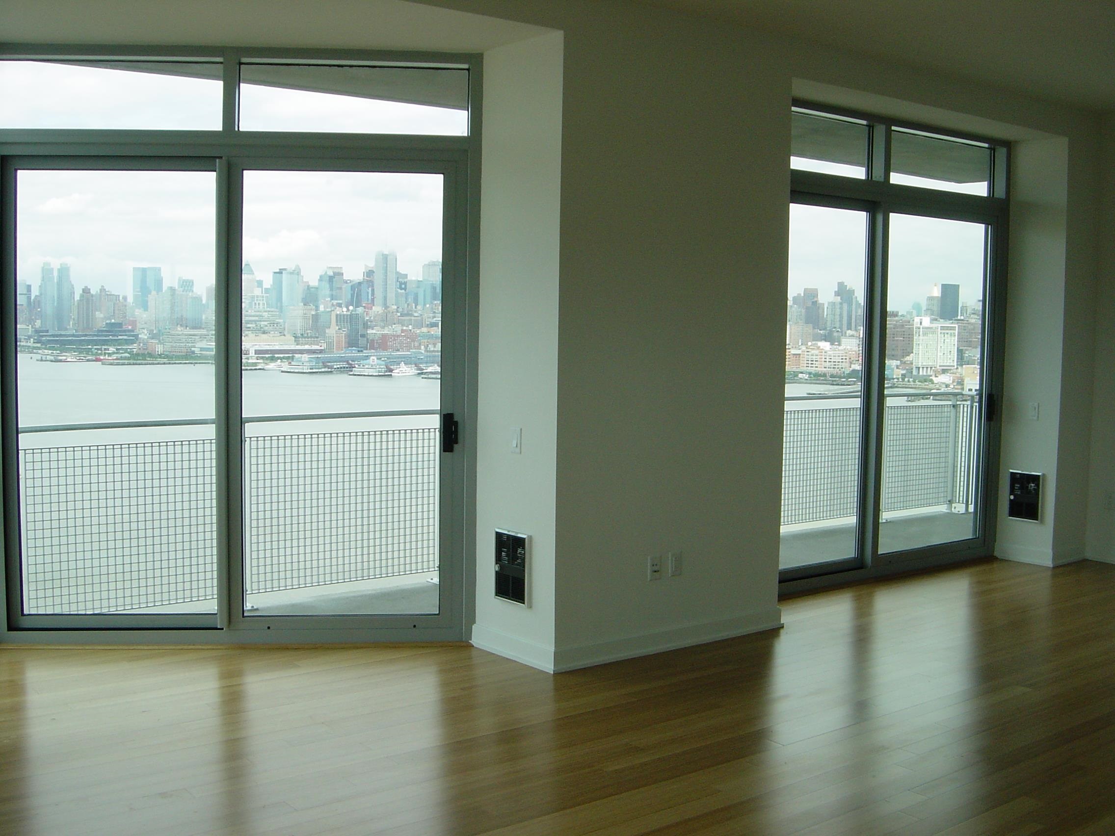 225 RIVER ST Unit: 2201