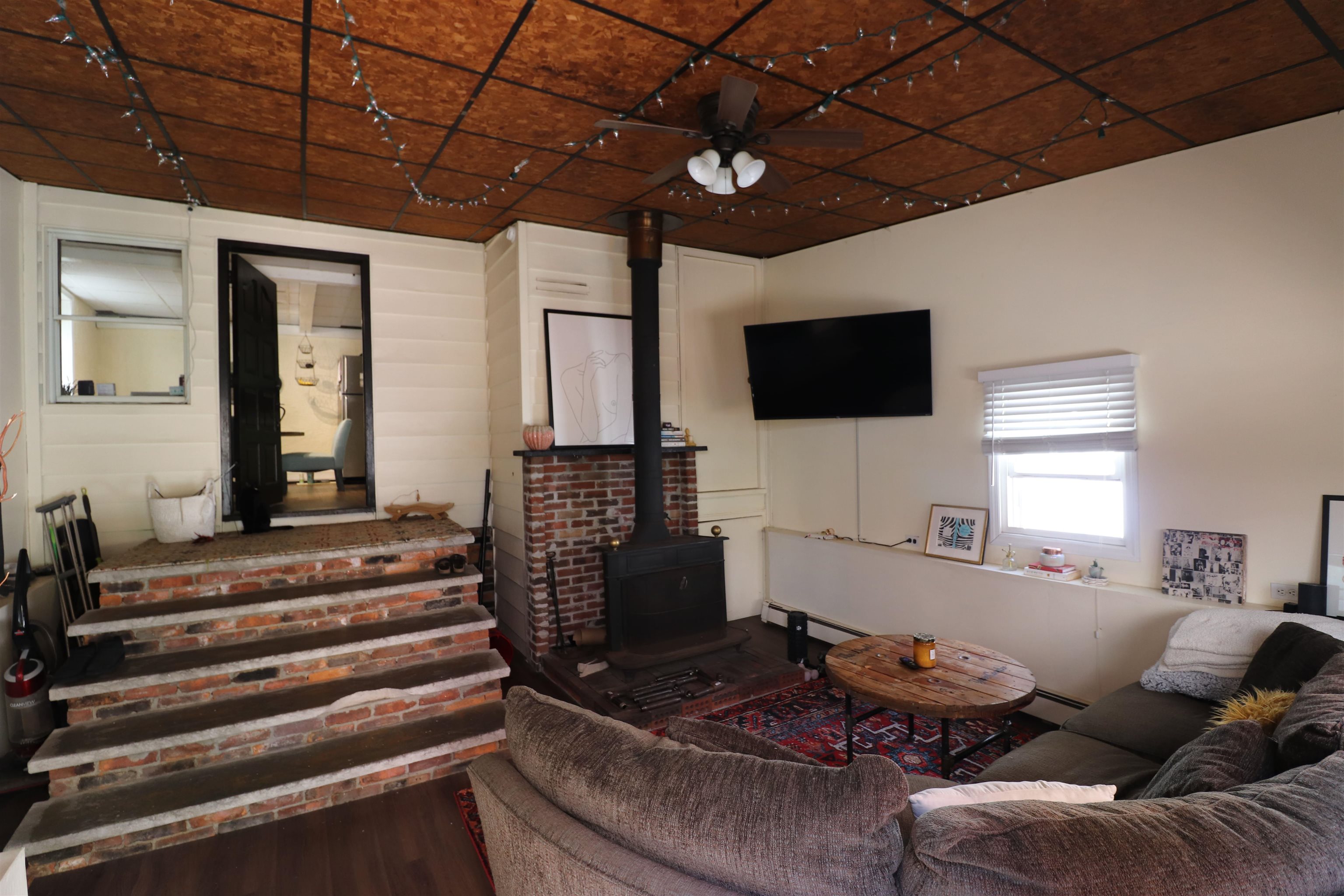 612 GRAND ST Unit: BH