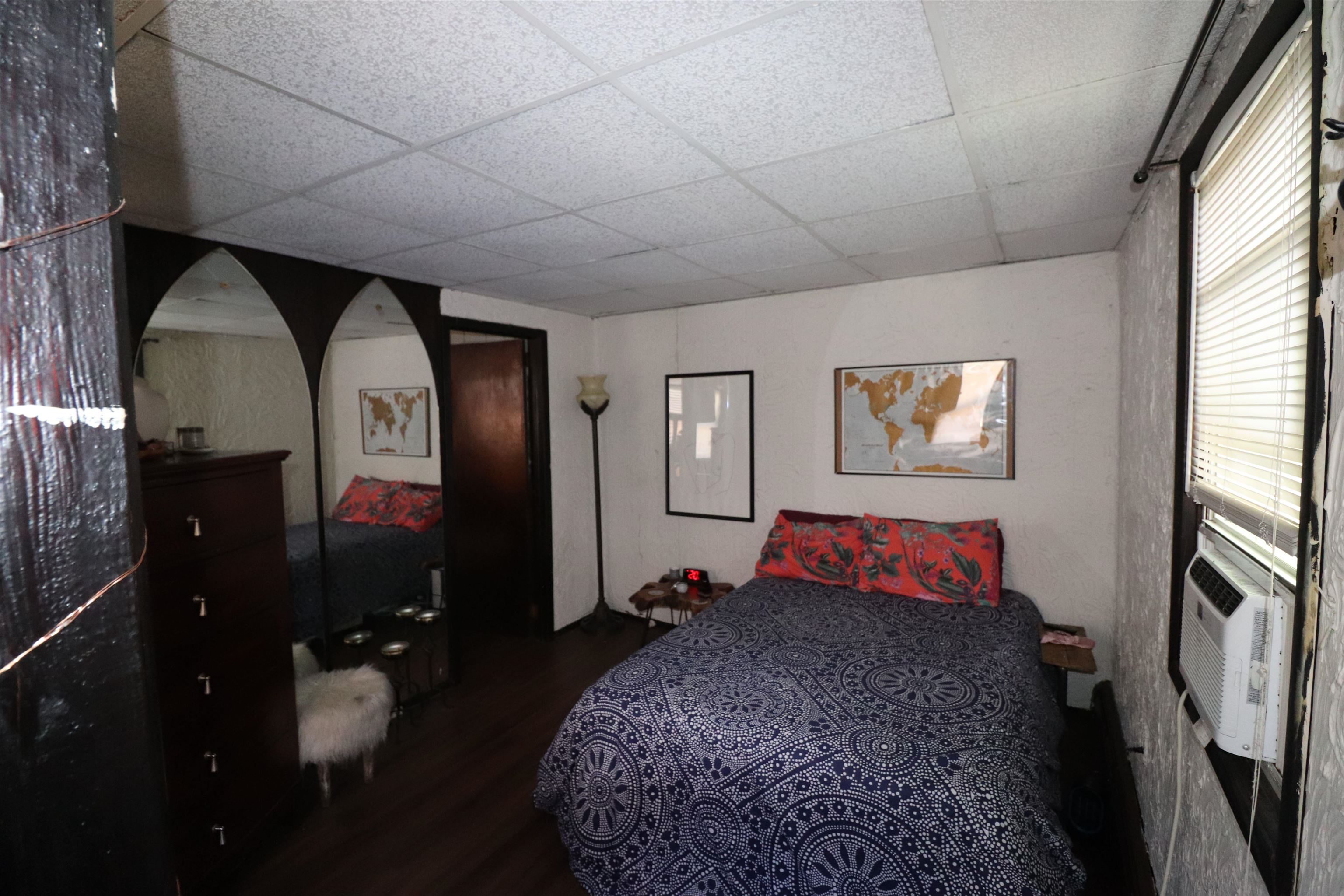 612 GRAND ST Unit: BH