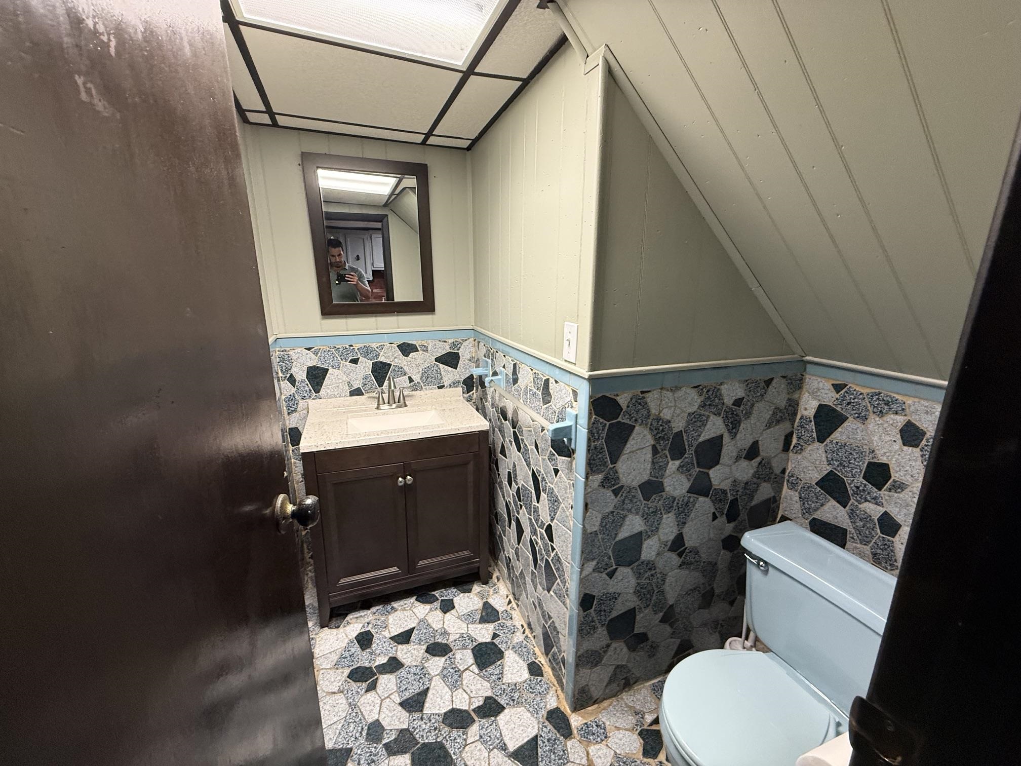 612 GRAND ST Unit: BH