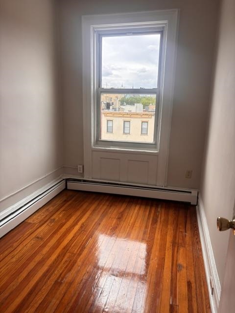63 5TH ST Unit: 3