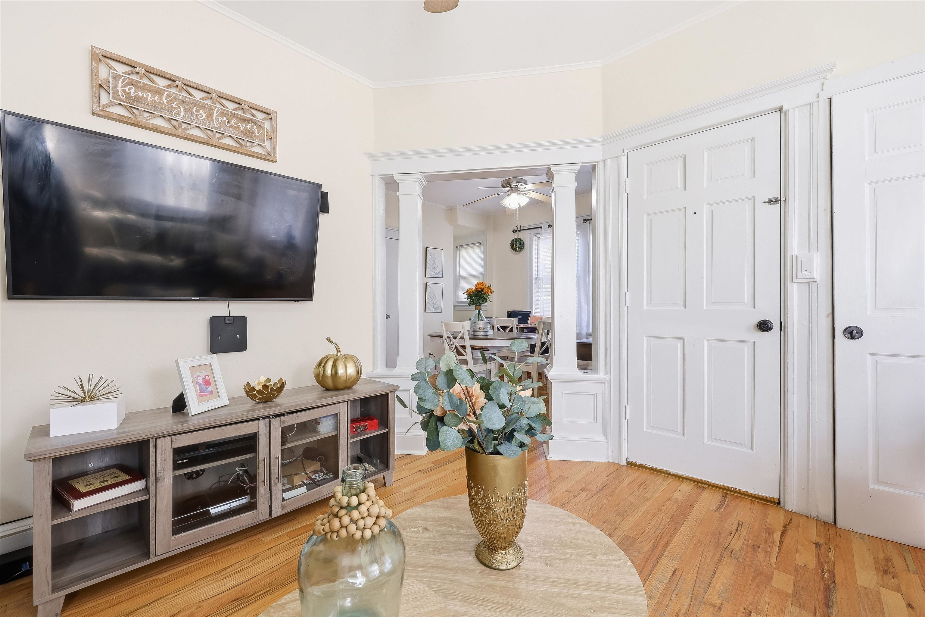 39 STRUYK AVE