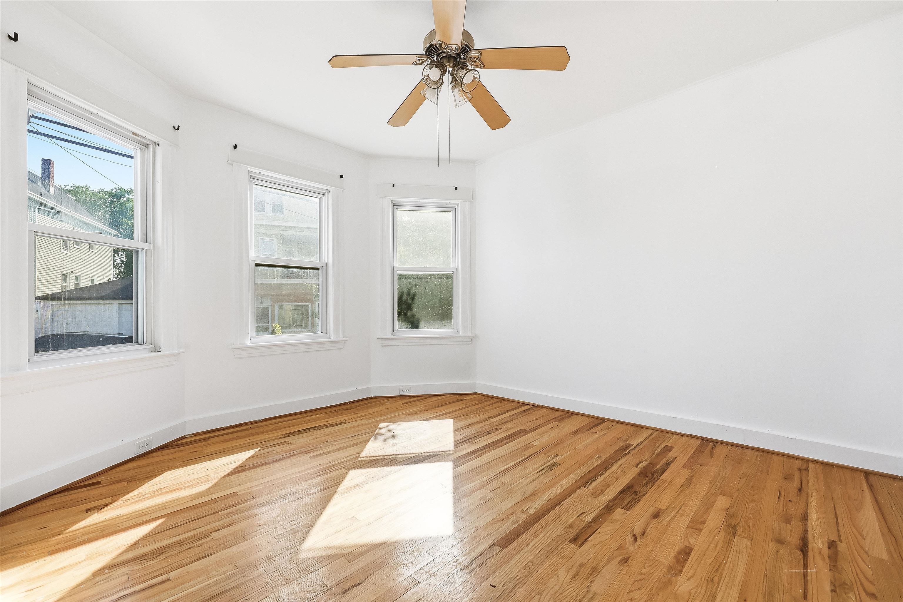 39 STRUYK AVE