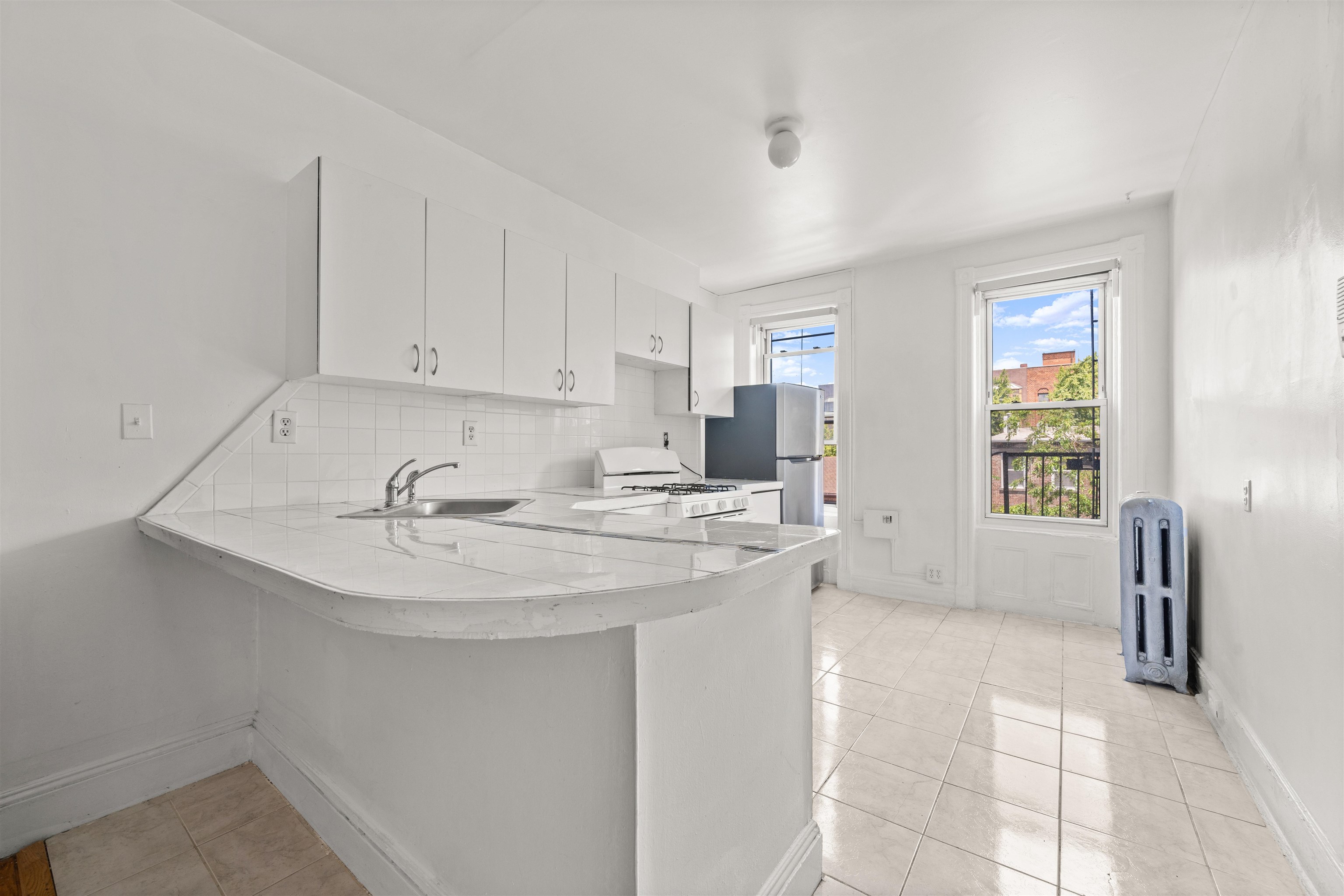 314 YORK ST Unit: 3