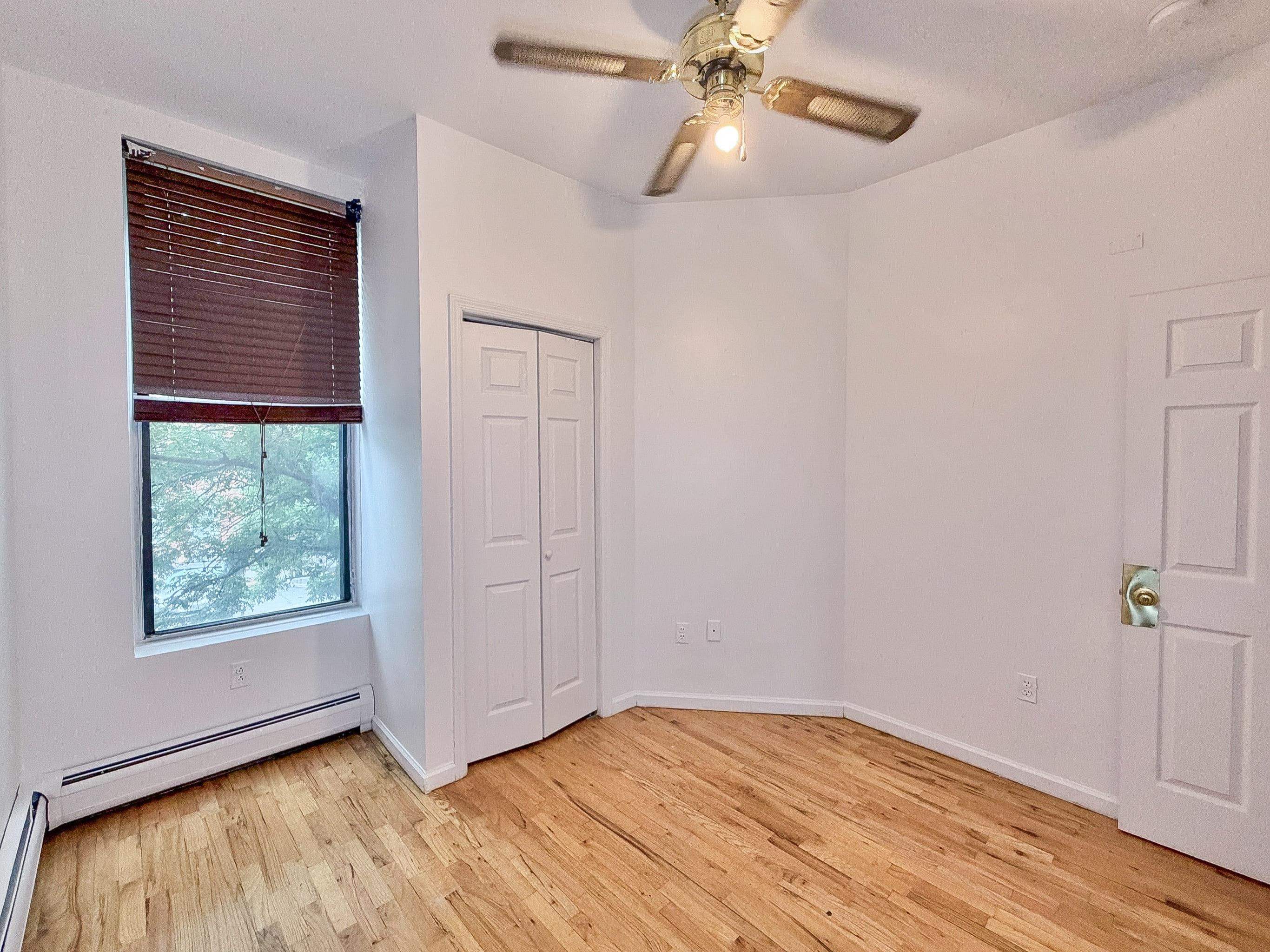 912 WASHINGTON ST Unit: 2