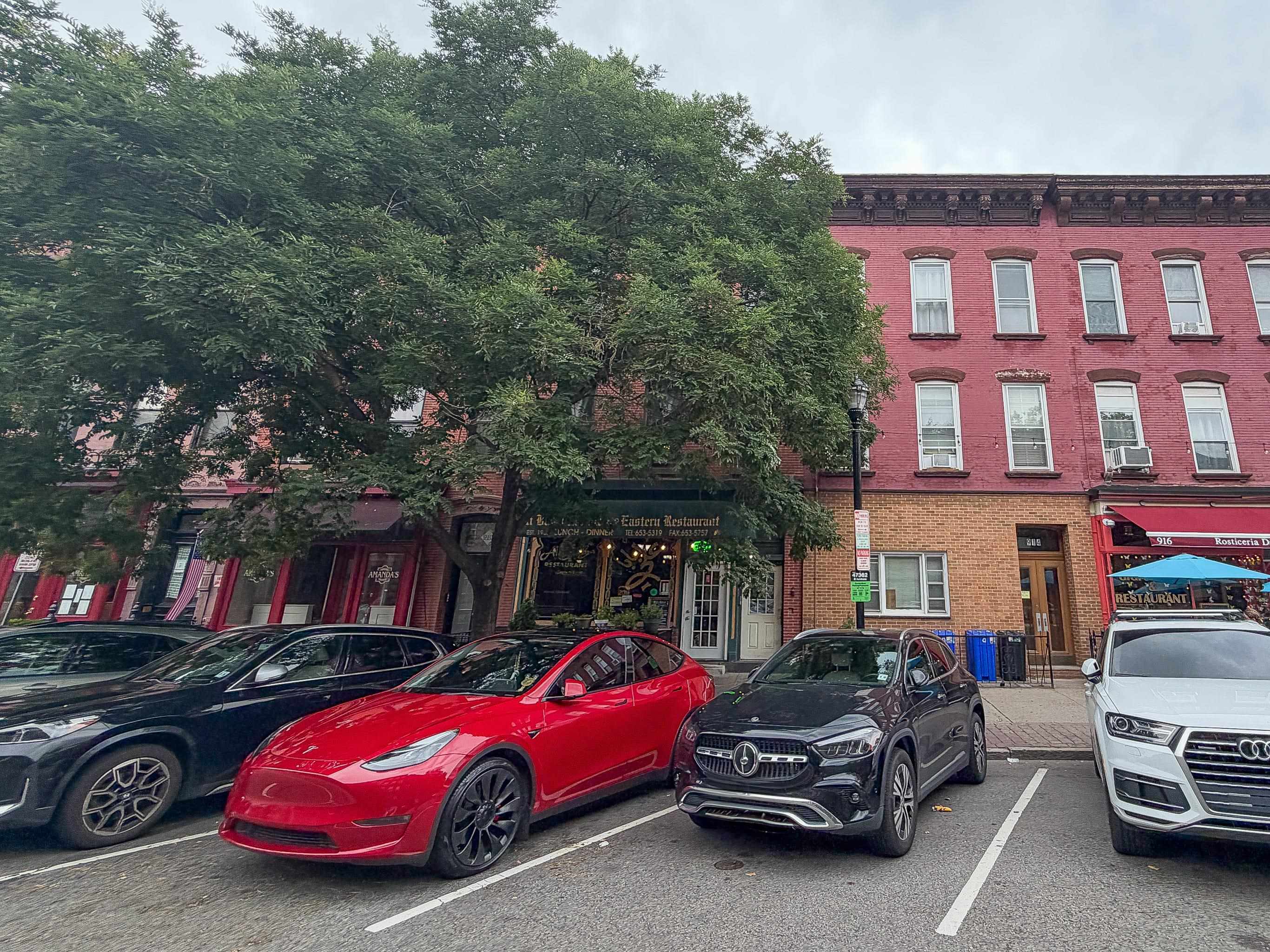 912 WASHINGTON ST Unit: 2