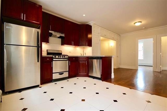 603 BLOOMFIELD ST Unit: 4