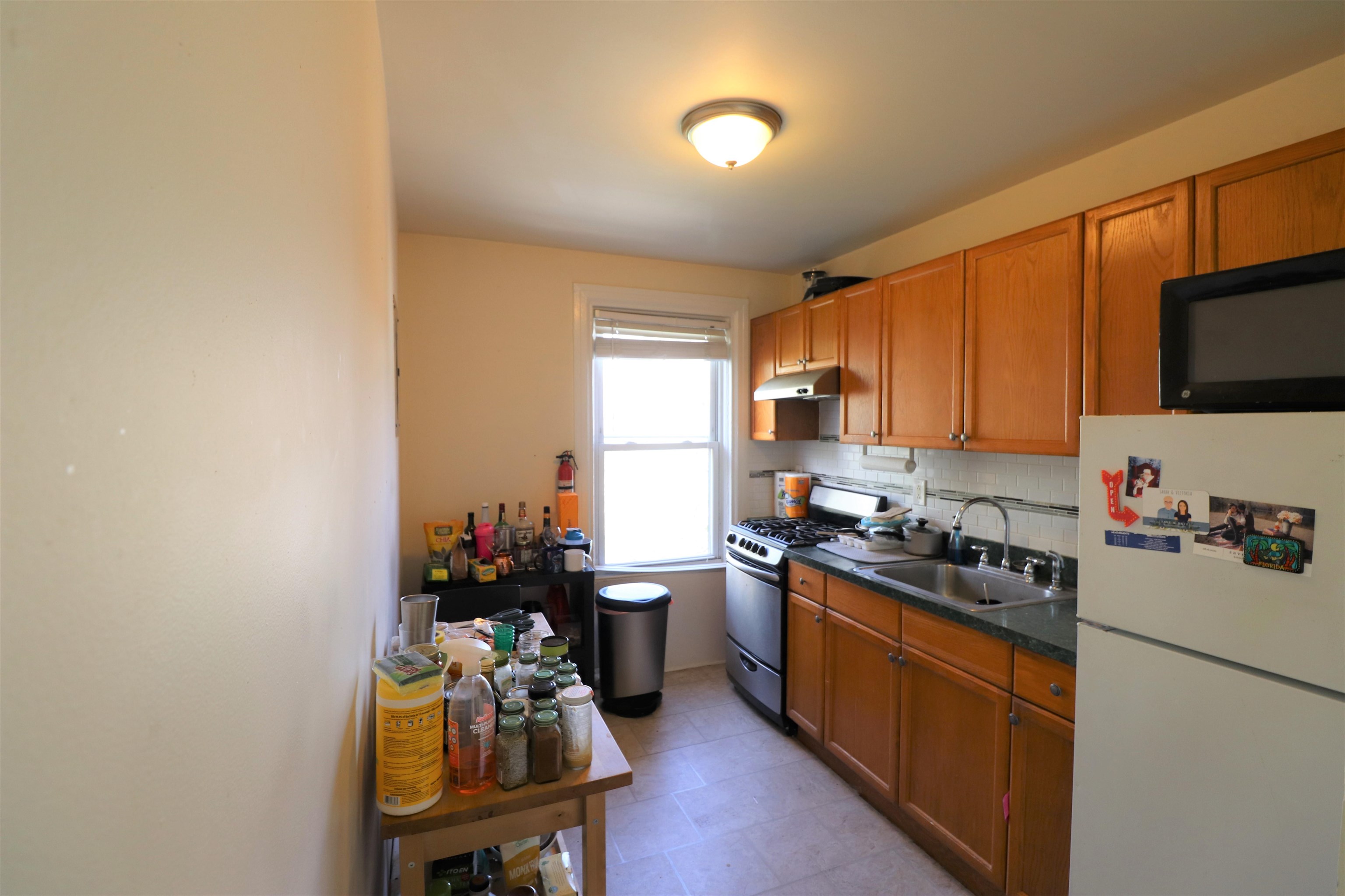 202 BLOOMFIELD ST Unit: 4