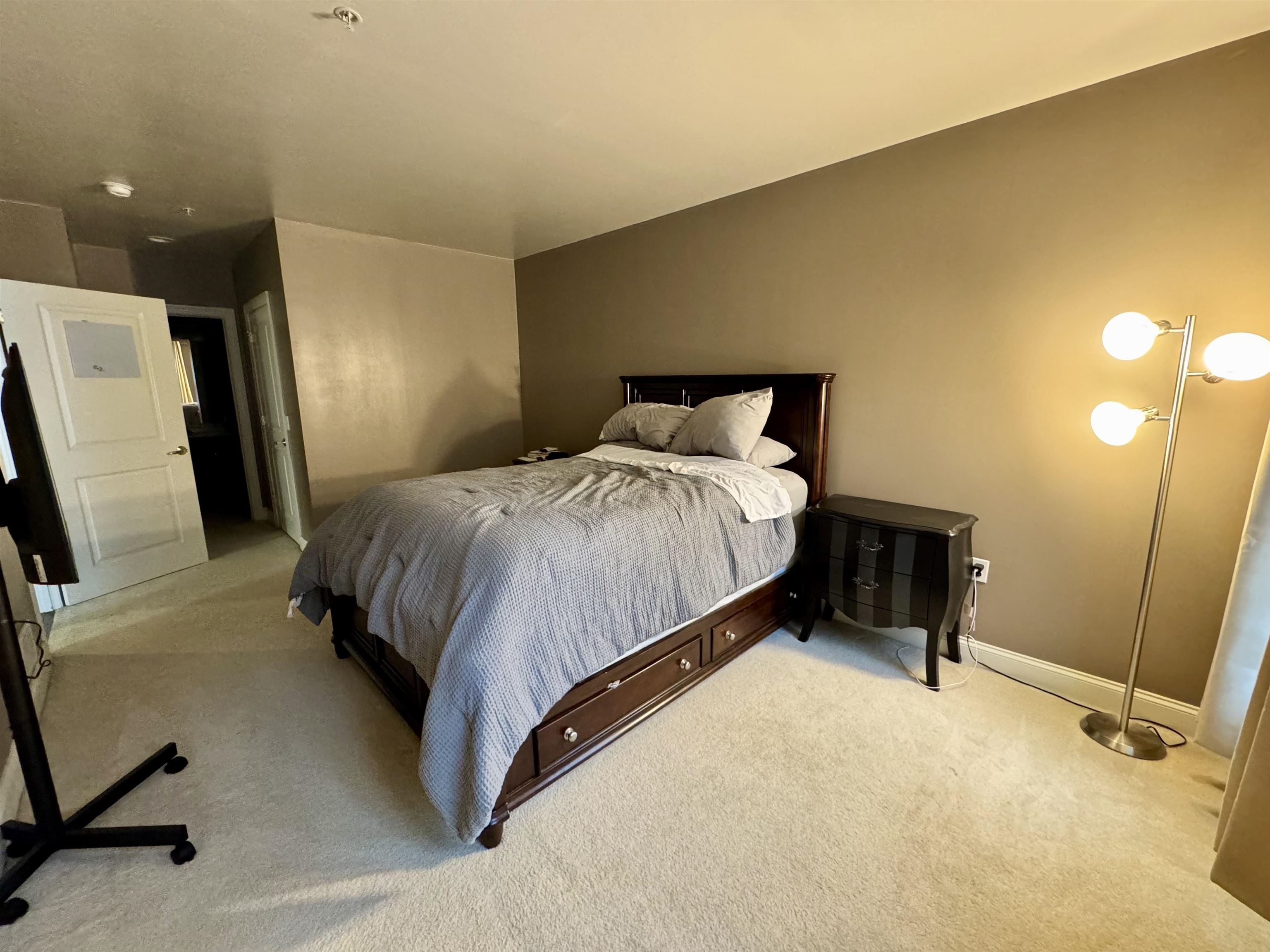 54 POLIFLY RD Unit: 108