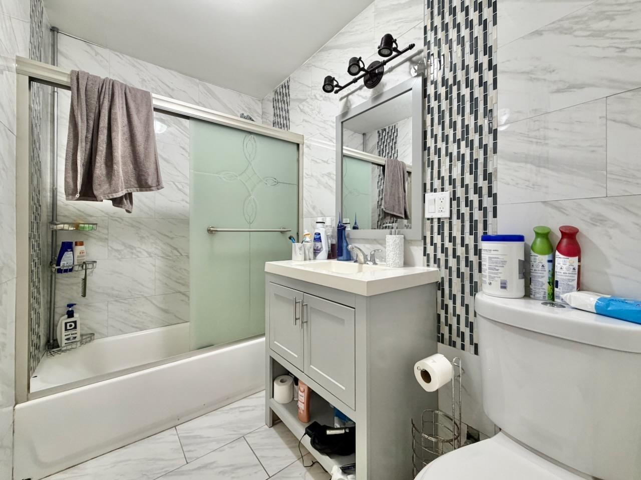 169 BELMONT AVE Unit: 1