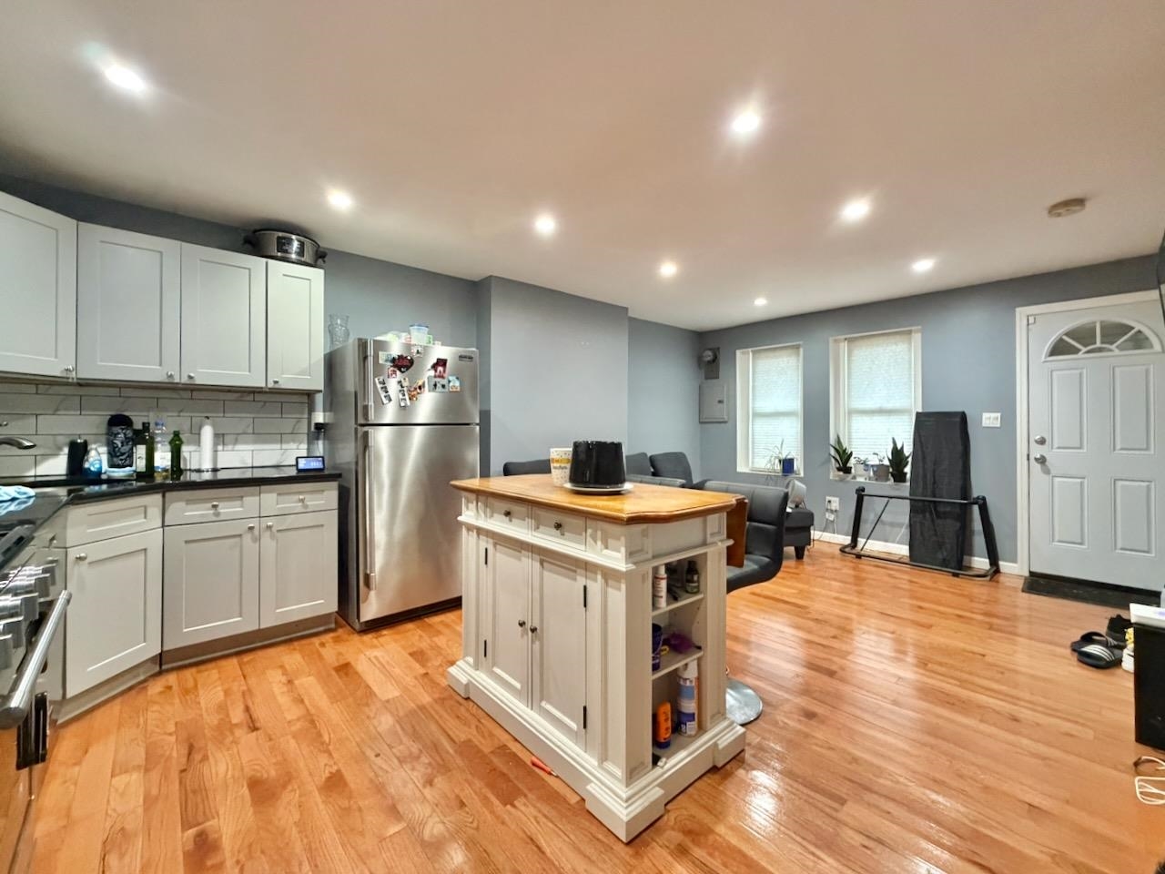 169 BELMONT AVE Unit: 1