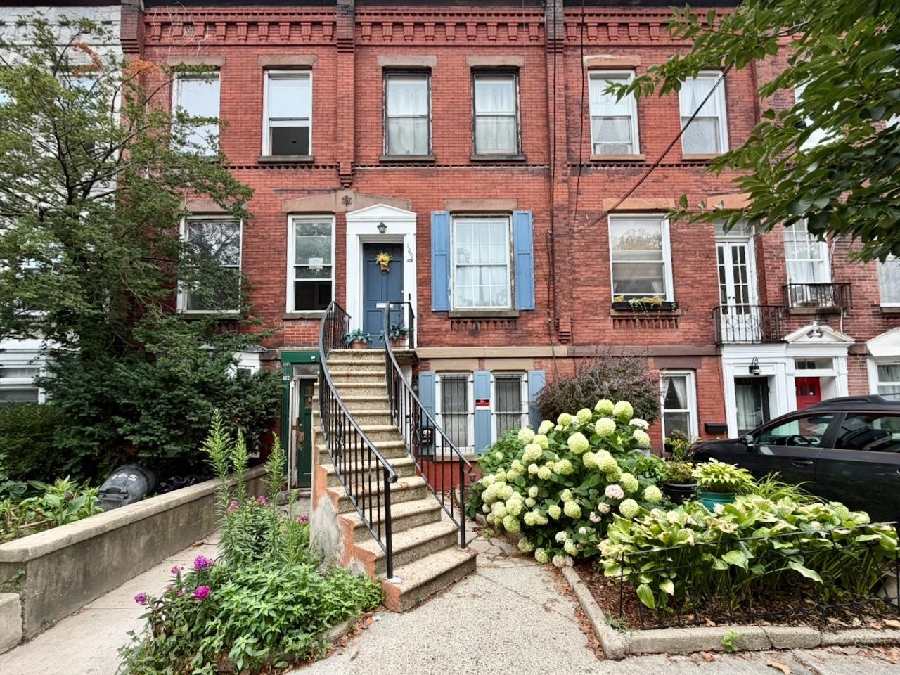 169 BELMONT AVE Unit: 1