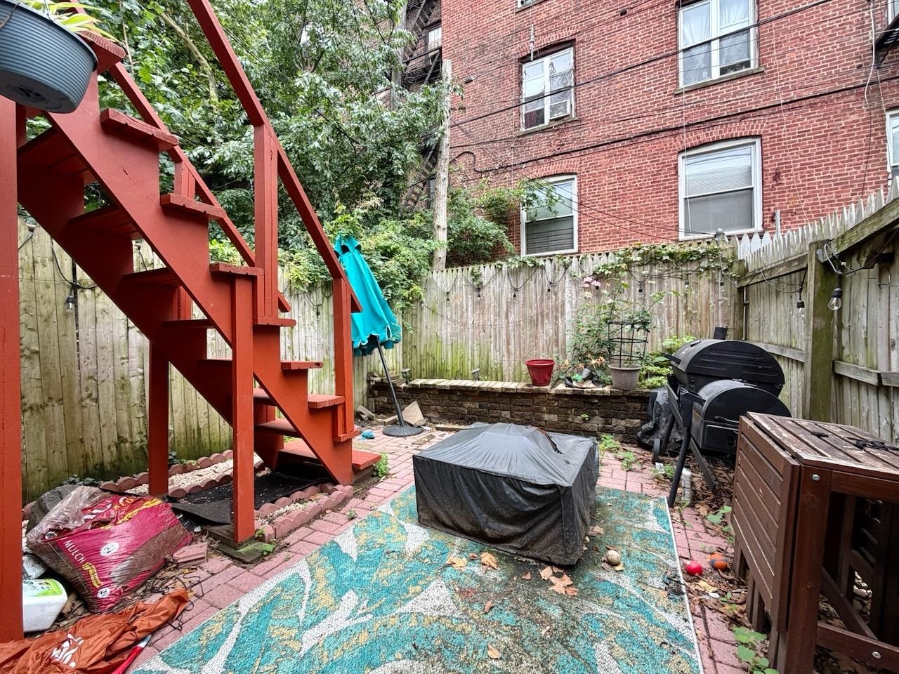 169 BELMONT AVE Unit: 1