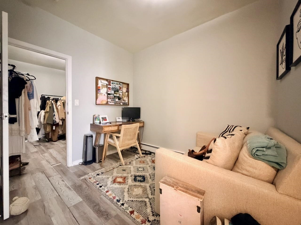 227 CLINTON ST Unit: 4