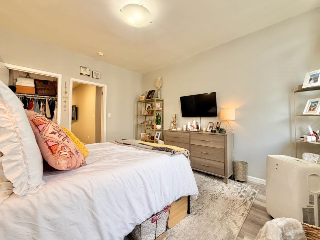 227 CLINTON ST Unit: 4