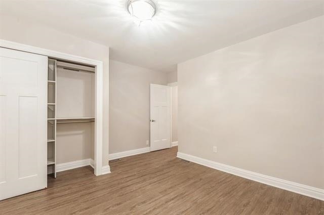 118 PARKVIEW AVE Unit: 1