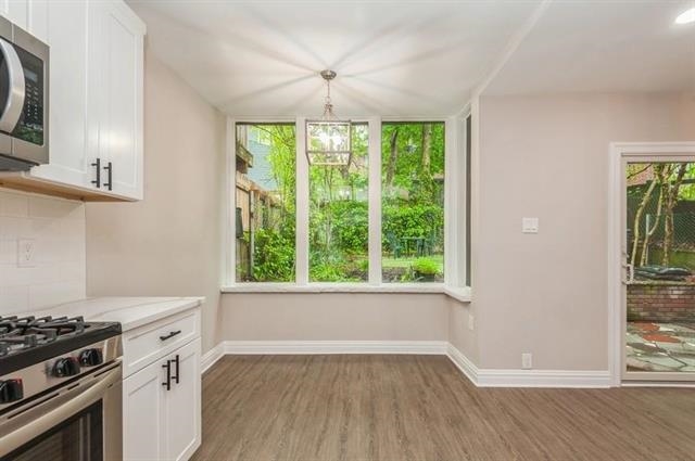 118 PARKVIEW AVE Unit: 1