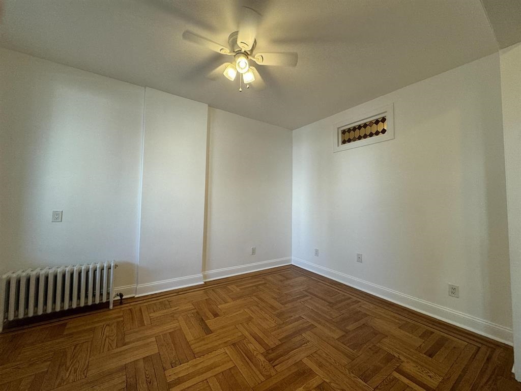 445 MONMOUTH ST Unit: 2