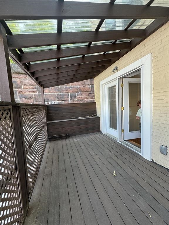445 MONMOUTH ST Unit: 2