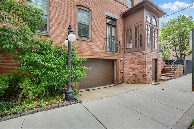 1015 GRAND ST Unit: 4F