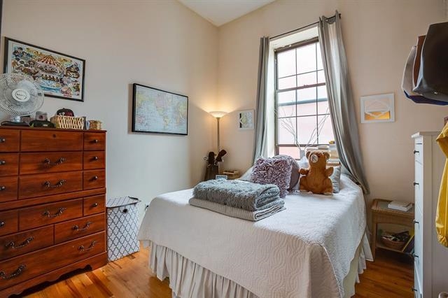 1015 GRAND ST Unit: 4F