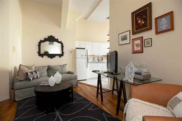 1015 GRAND ST Unit: 4F