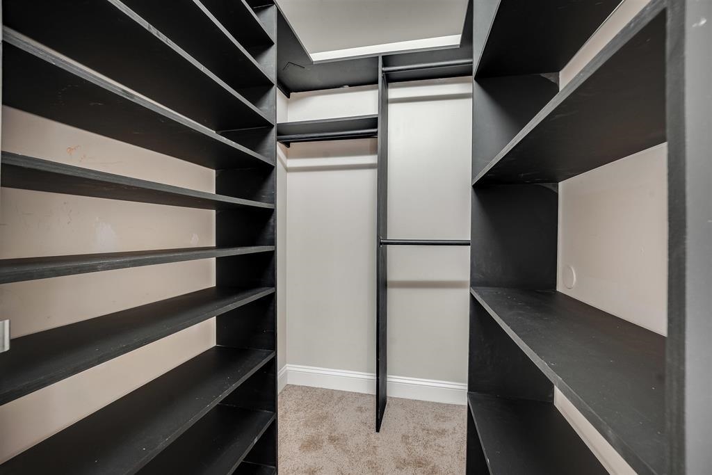 29 1ST ST Unit: 701