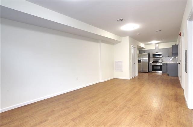 143 ZABRISKIE ST Unit: 2A