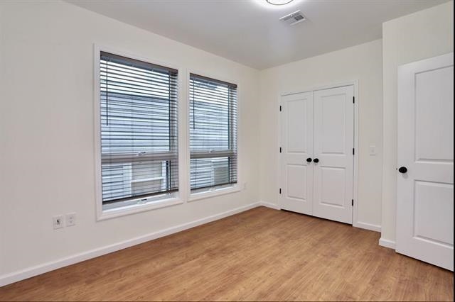 143 ZABRISKIE ST Unit: 2A