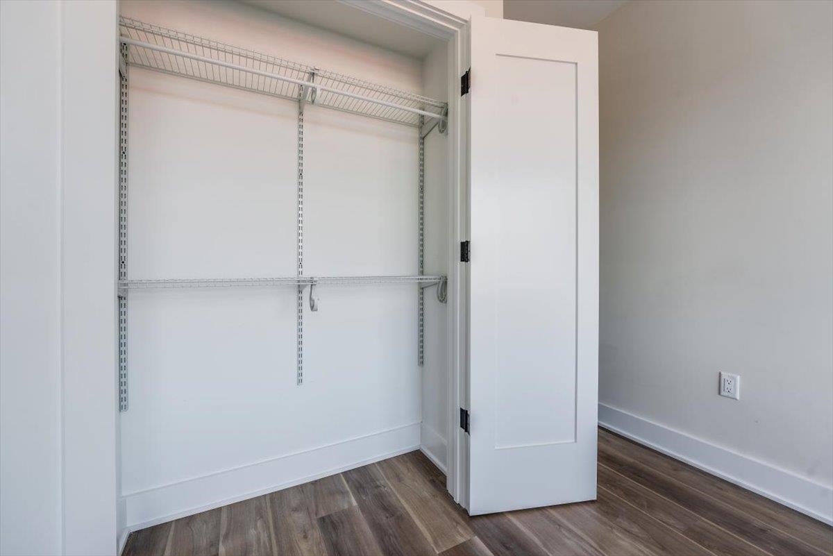 237 WASHINGTON ST Unit: 401