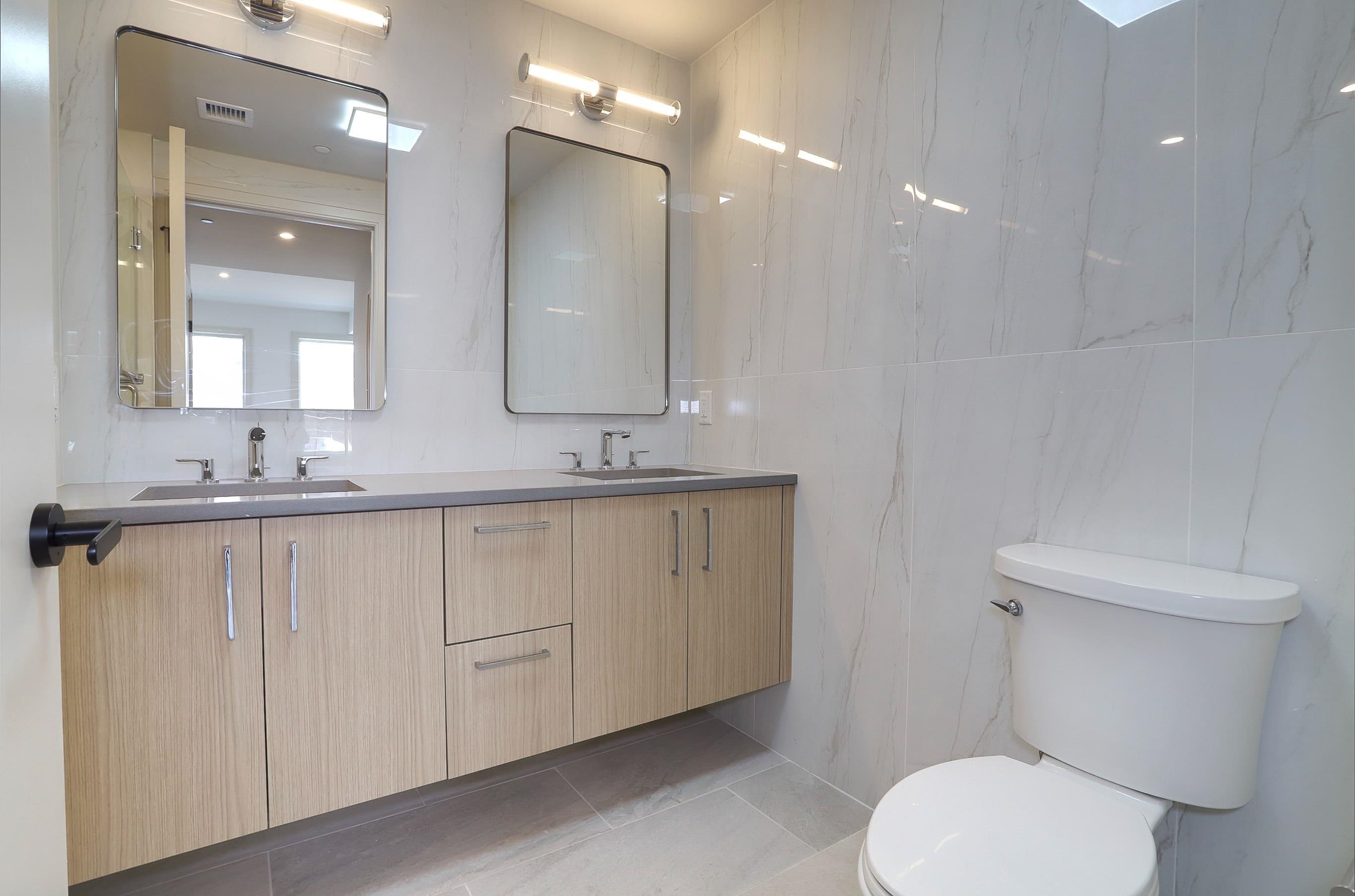 931 MADISON ST Unit: 309