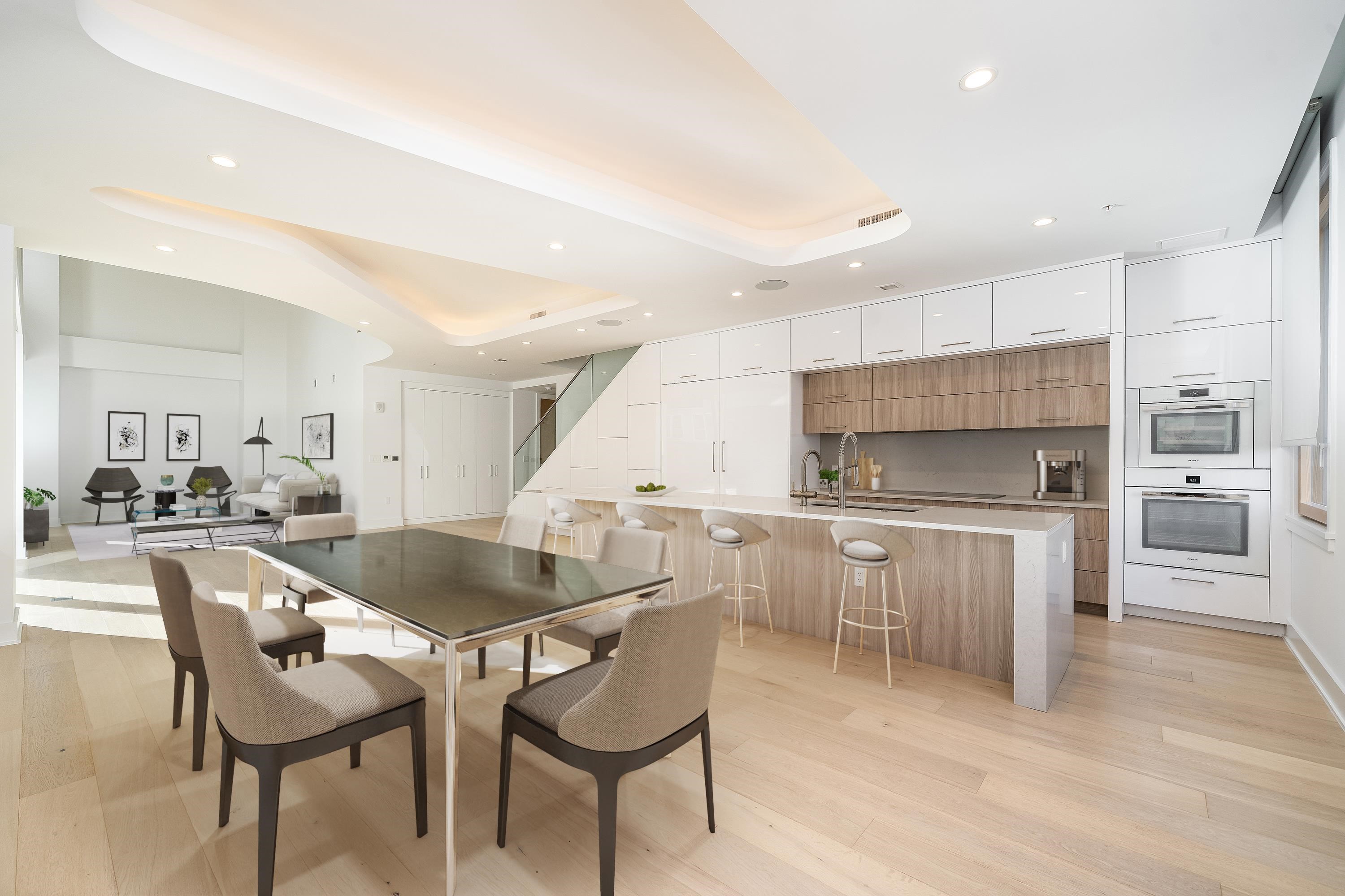 1024 ADAMS ST Unit: 200