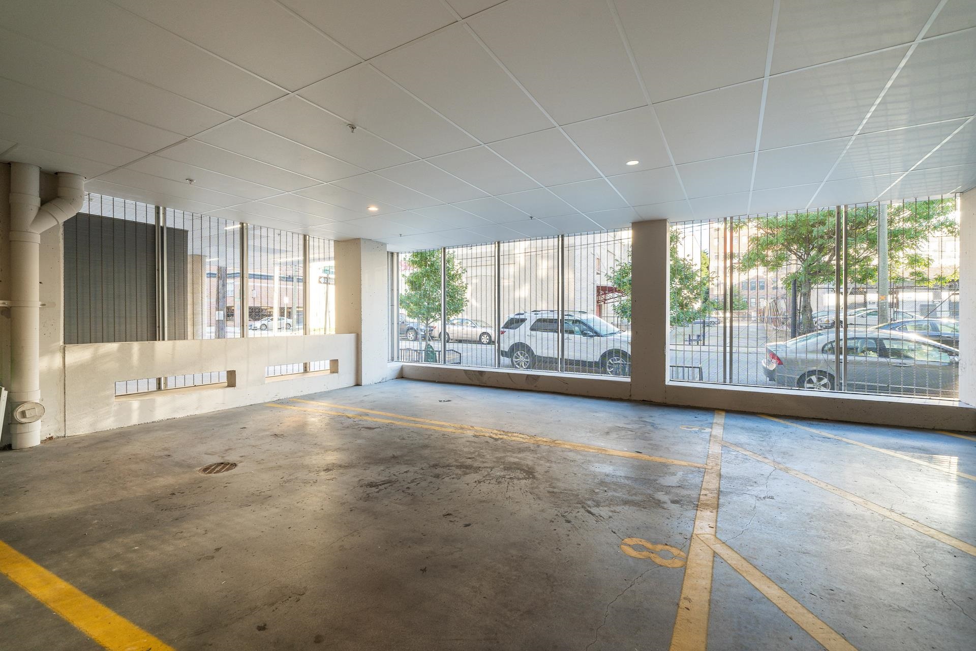 1024 ADAMS ST Unit: 200