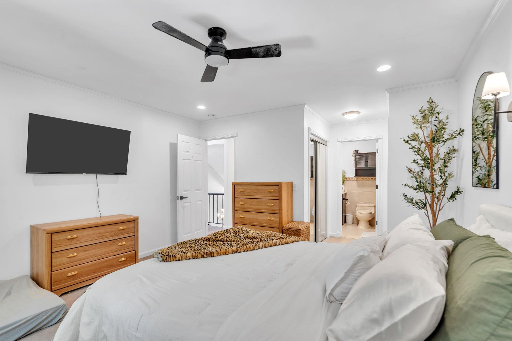 504 BOUNTY COURT Unit: 504