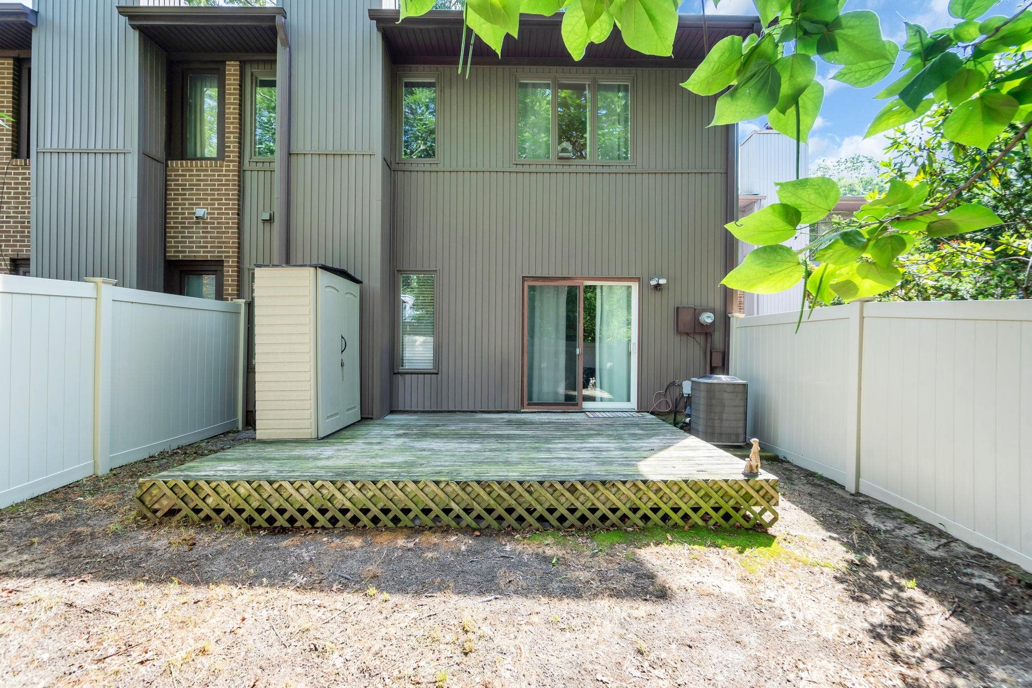 504 BOUNTY COURT Unit: 504