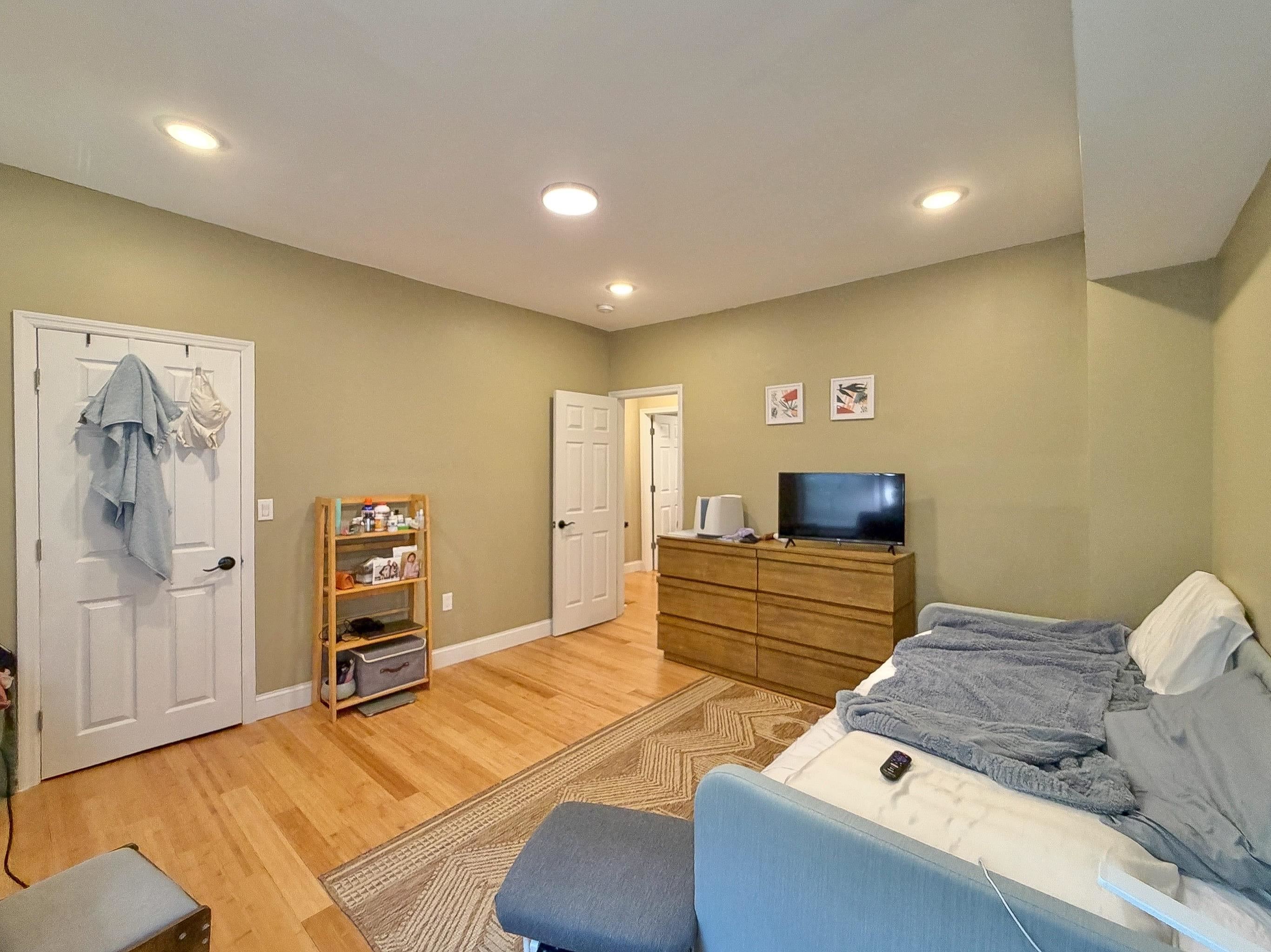 11A WEST 19TH ST
