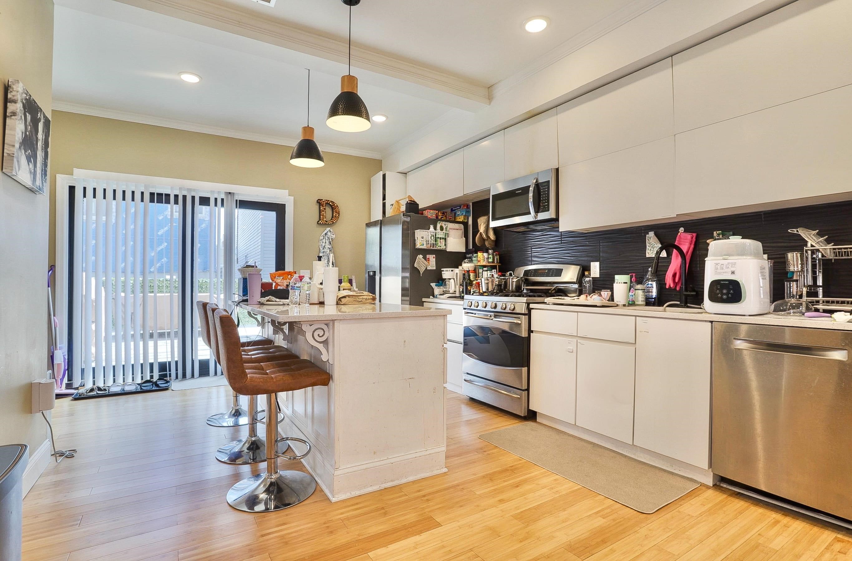 11A WEST 19TH ST