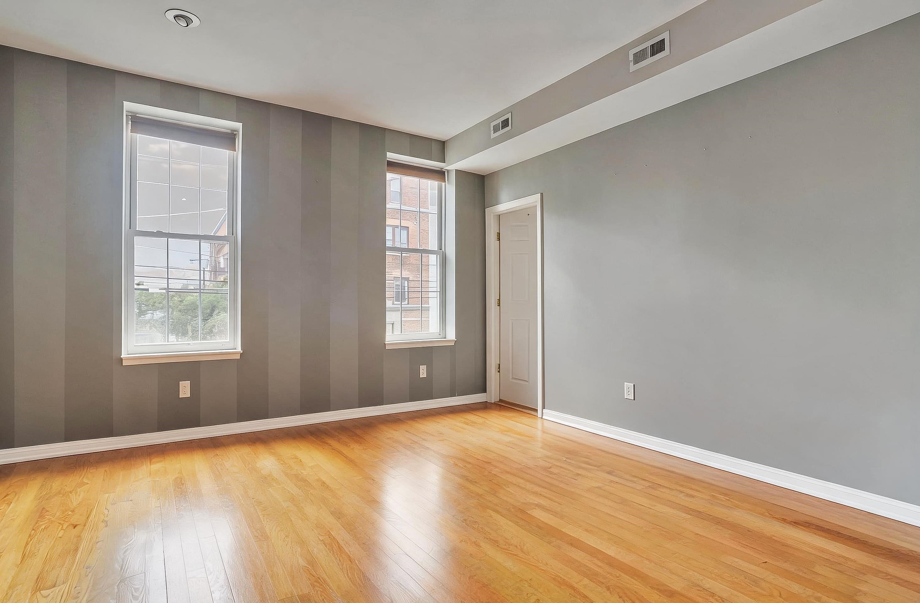 328 PALISADE AVE Unit: 2