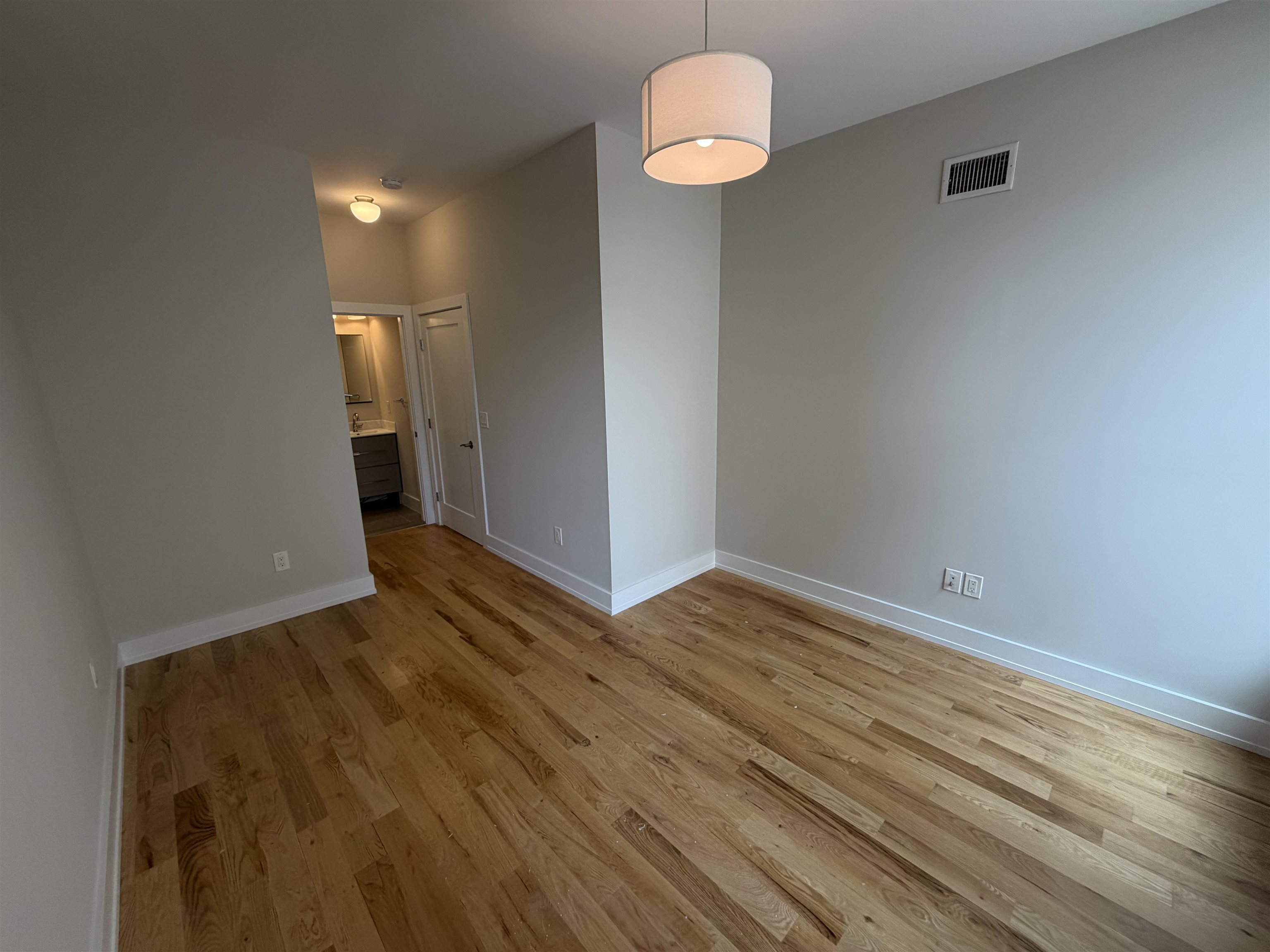 419 WASHINGTON ST Unit: 2