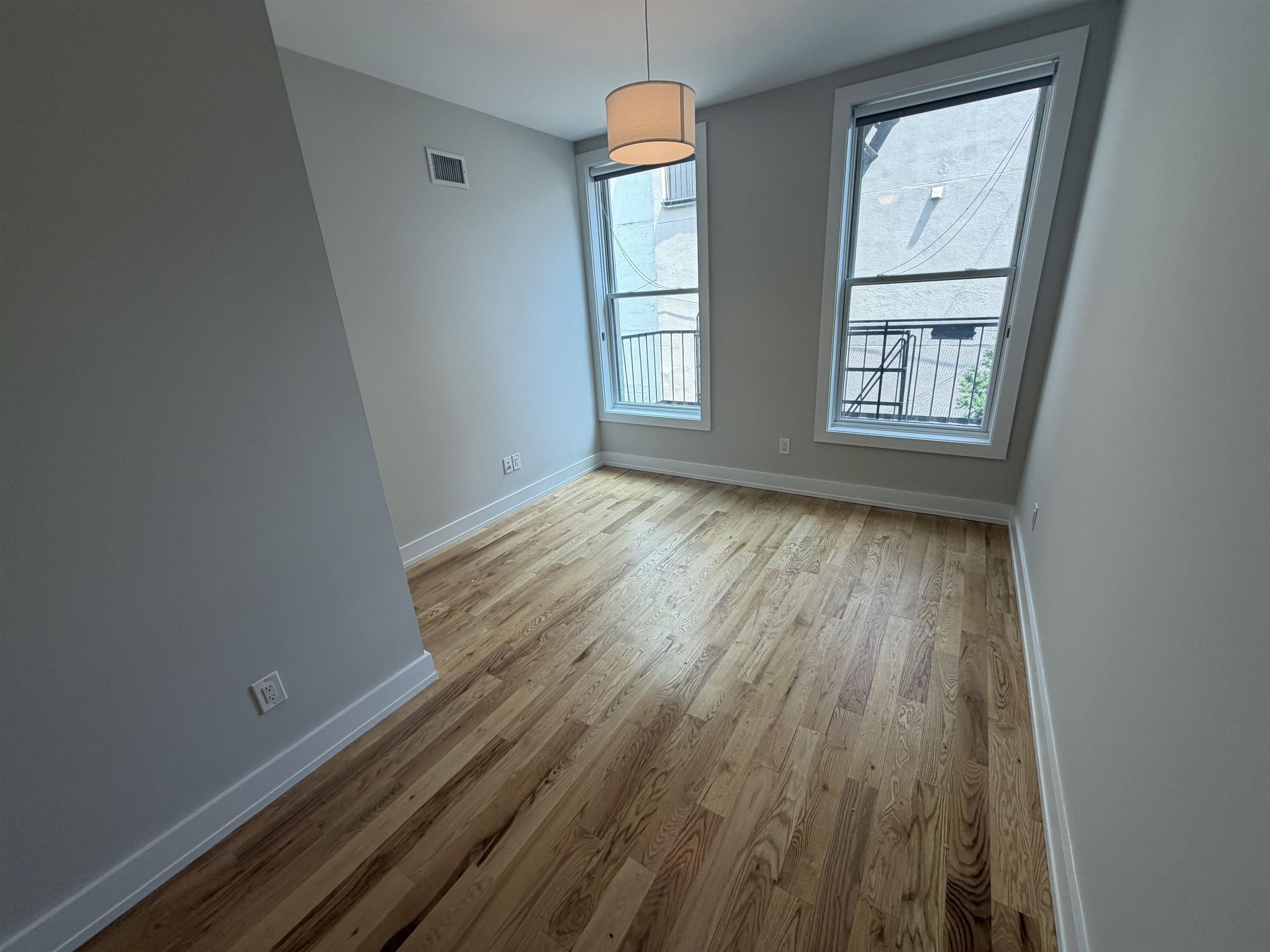 419 WASHINGTON ST Unit: 2