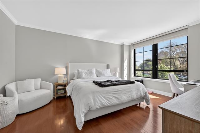 1025 MAXWELL LANE Unit: 212