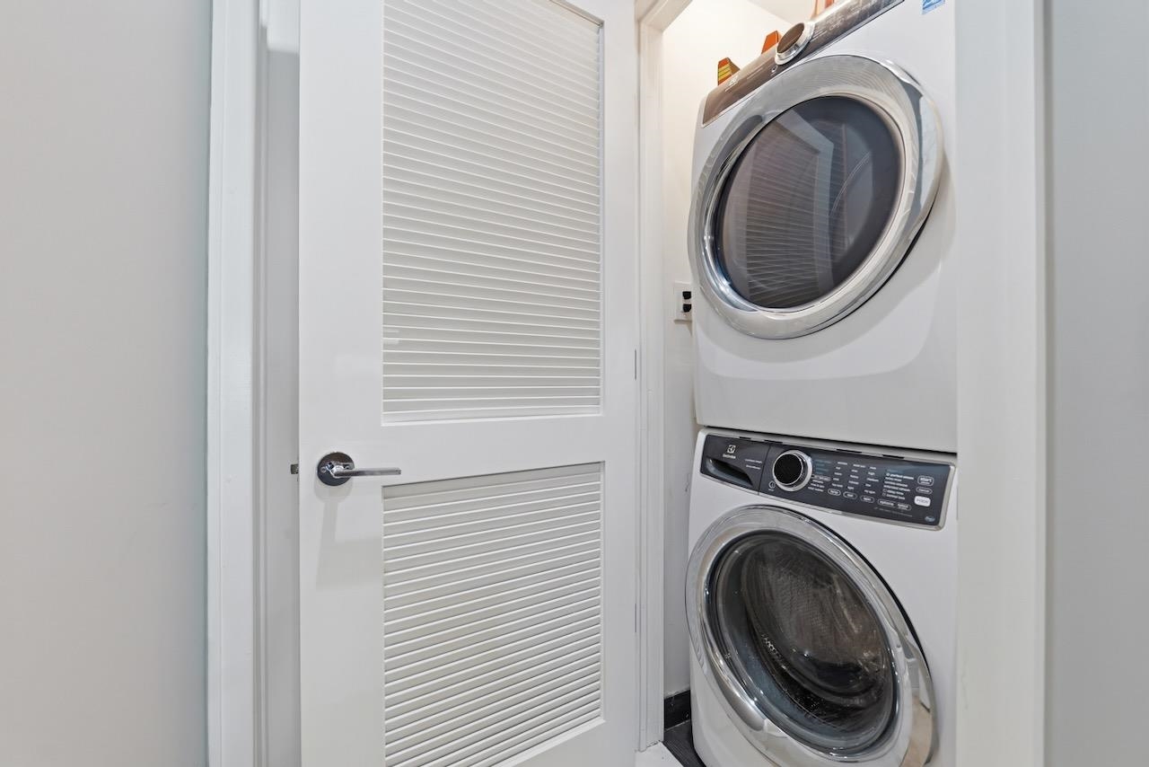 313 WASHINGTON ST Unit: 4