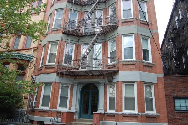 106 11TH ST Unit: 13