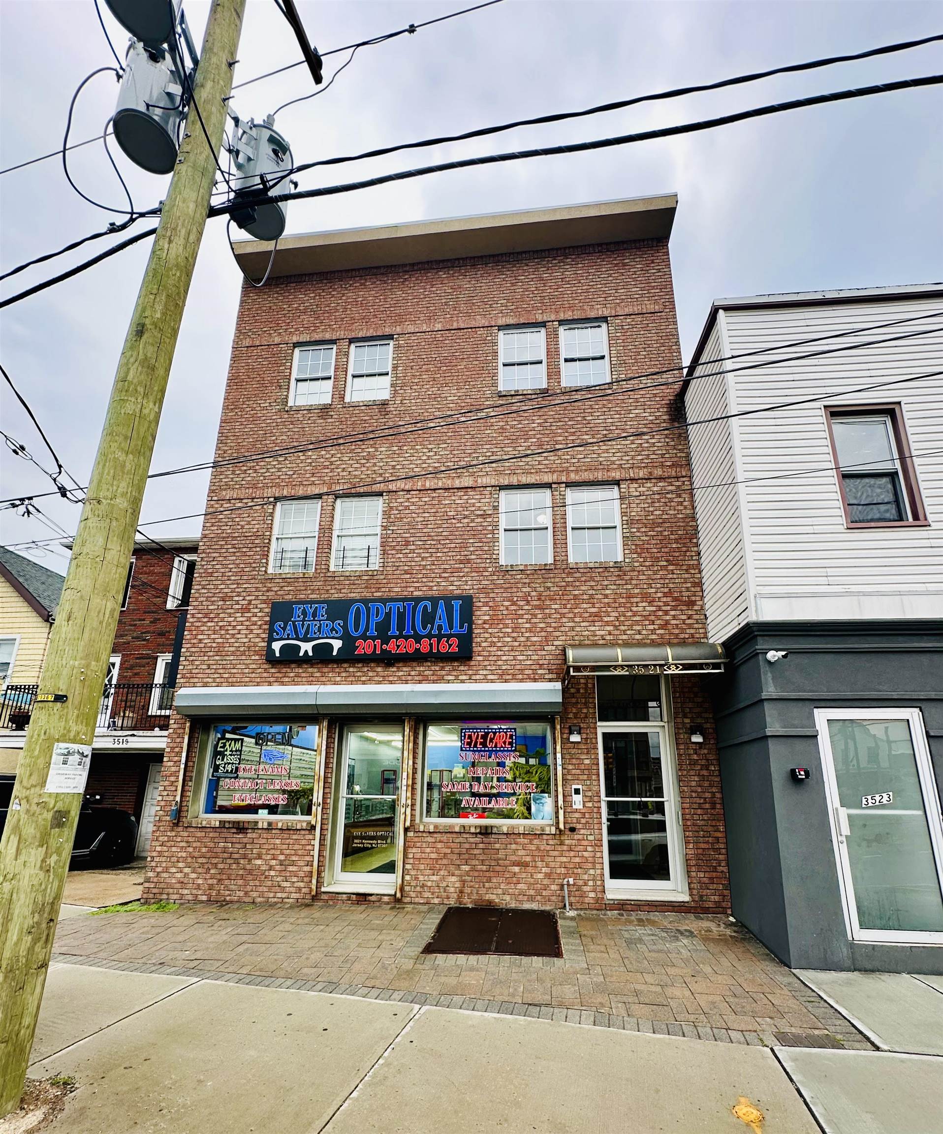 3521 JOHN F KENNEDY BLVD Unit: 2R