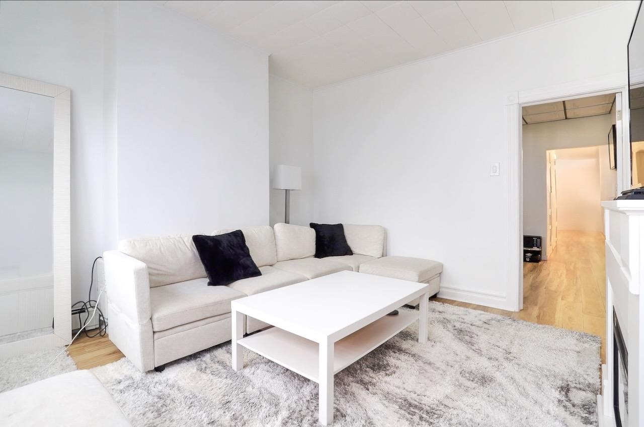 92 WEST 15TH ST Unit: 2