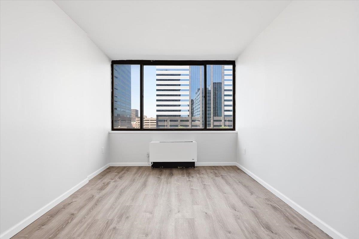 45 RIVER DR SOUTH Unit: 609