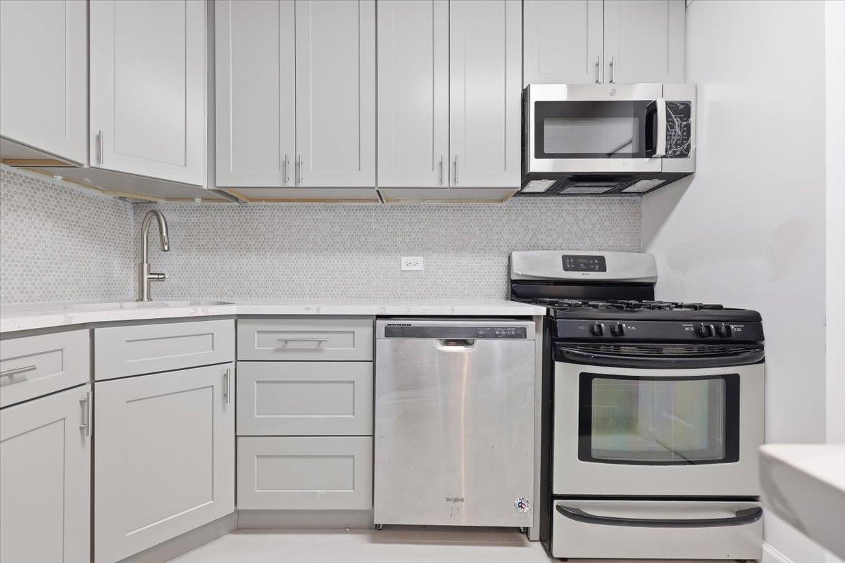 45 RIVER DR SOUTH Unit: 609