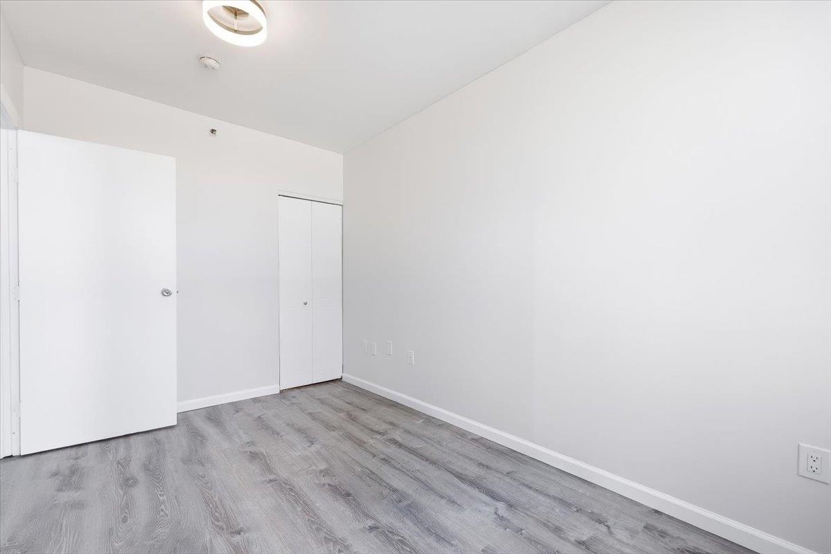 45 RIVER DR SOUTH Unit: 609